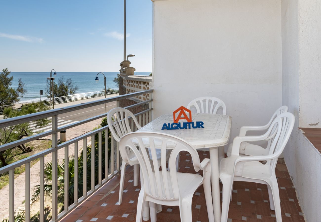 Apartamento en Faro de Cullera - HAWAI BAJO