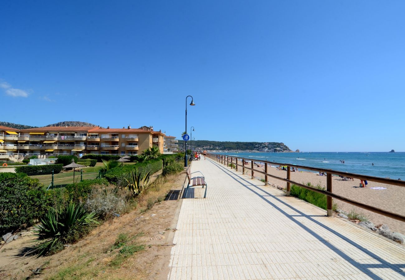 Apartamento en Estartit - ARGONAVIS PB-A