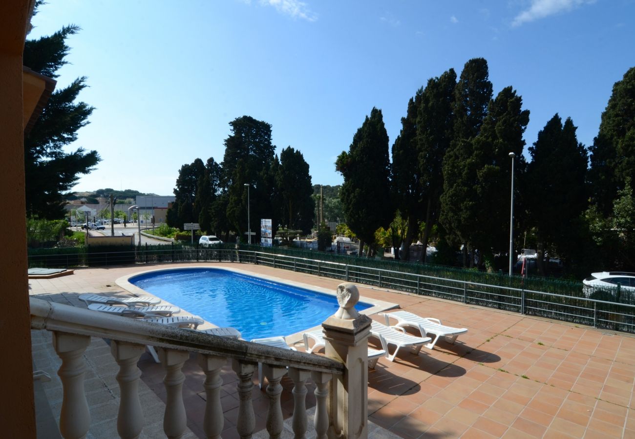 Apartamento en L'Escala - MUSEU BAIXOS