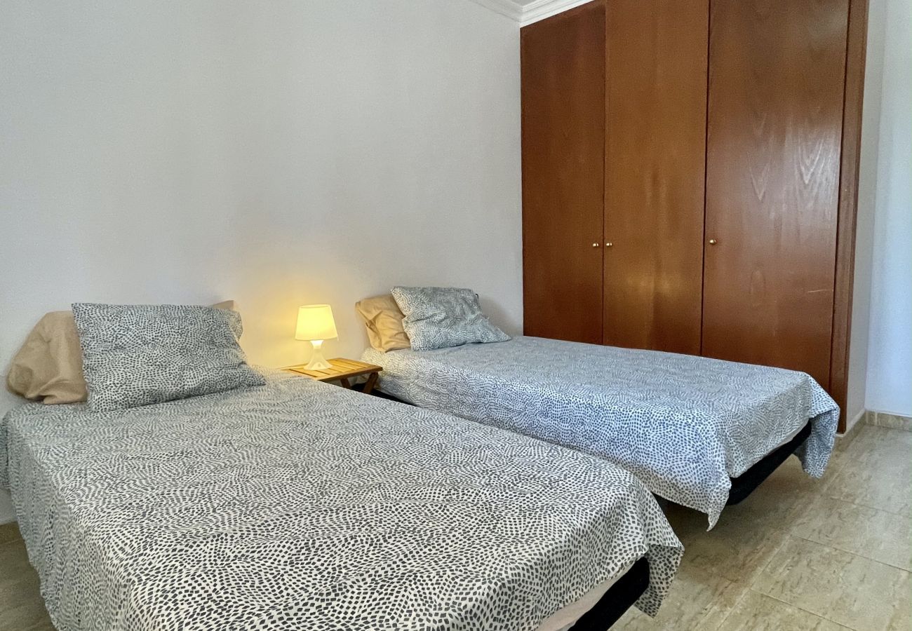 Apartamento en L'Escala - MUSEU BAIXOS