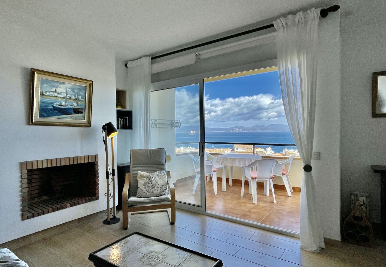 Apartamento en L'Escala - PUIG PADRO 14 1-1