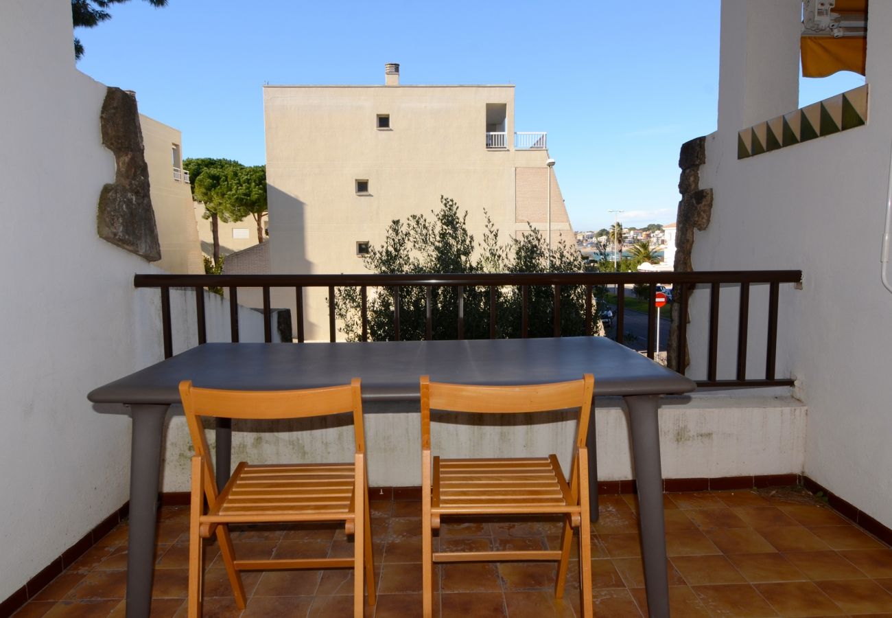 Apartamento en L'Escala - PUEBLO AMARRES BA-101