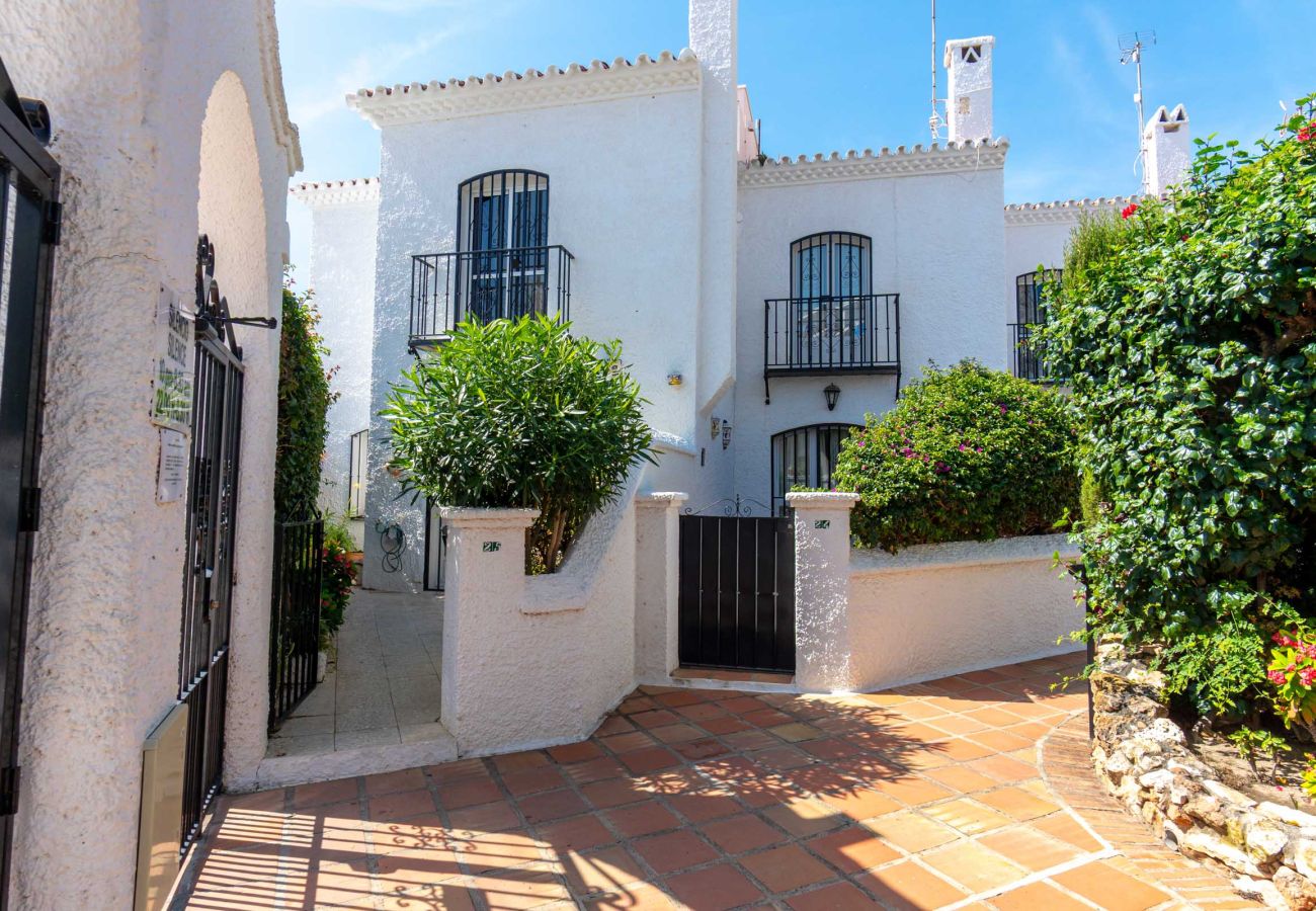 Villa en Nerja - Los Pinos 25 Villas by Casasol