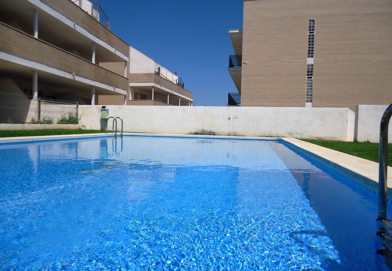 Apartamento económico en Peñíscola con piscina comunitaria