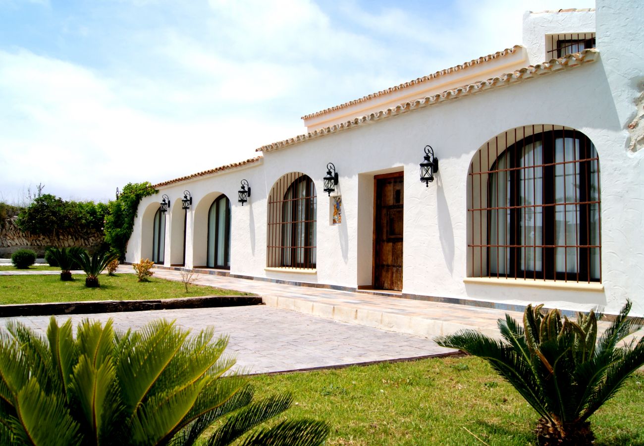Villa en Teulada - 3000 - SAN MIQUEL