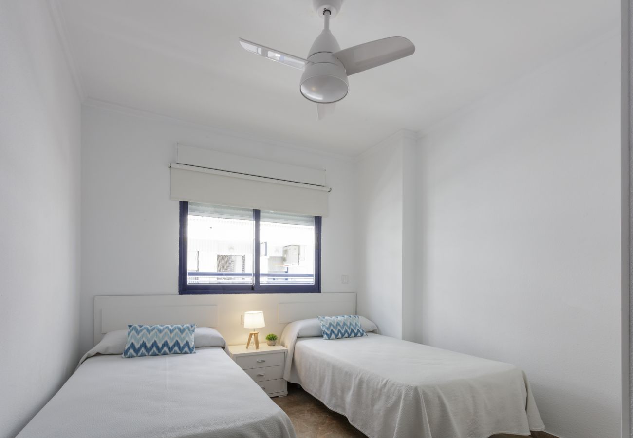 Apartamento en Playa de Gandía - 90. AG EDEN RESORT 10/3/4