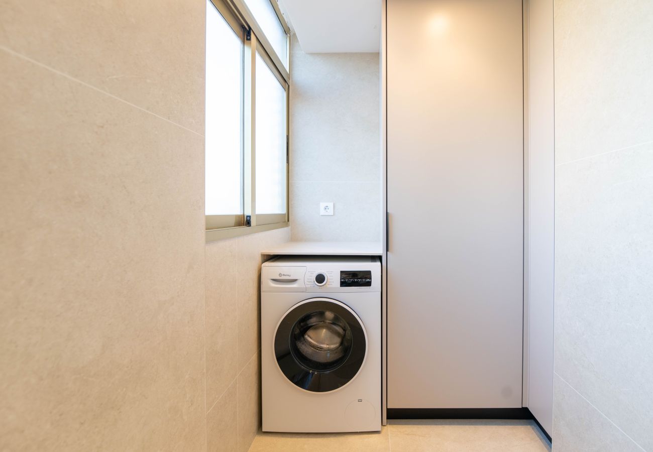 Apartamento en Playa de Gandía - 02. AG BERMUDAS 6H PREMIUM