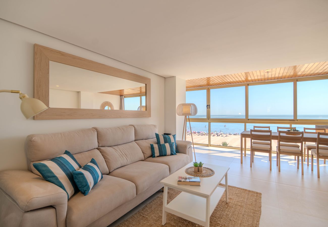 Apartamento en Playa de Gandía - 02. AG BERMUDAS 6H PREMIUM