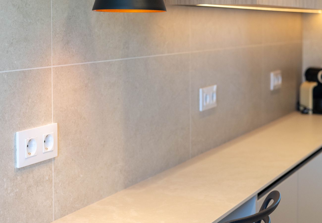 Apartamento en Playa de Gandía - 02. AG BERMUDAS 6H PREMIUM