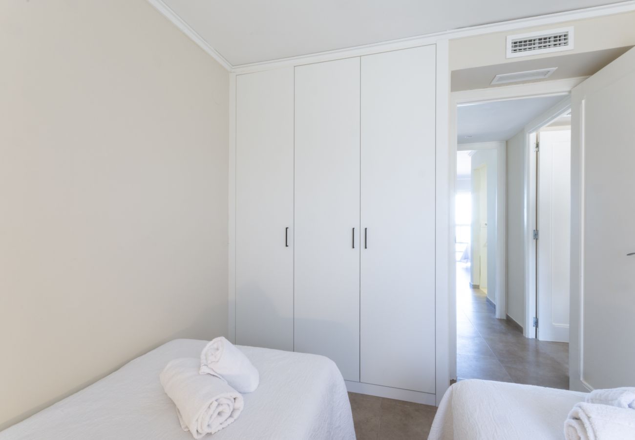Apartamento en Playa de Gandía - 03. AG BERMUDAS 8G PREMIUM