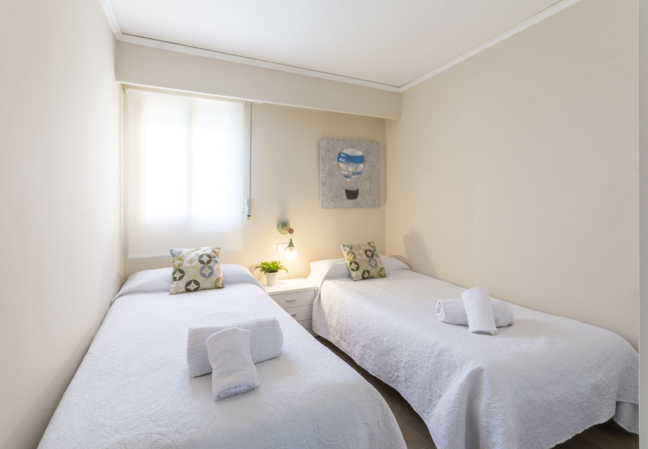 Apartamento en Playa de Gandía - 03. AG BERMUDAS 8G PREMIUM