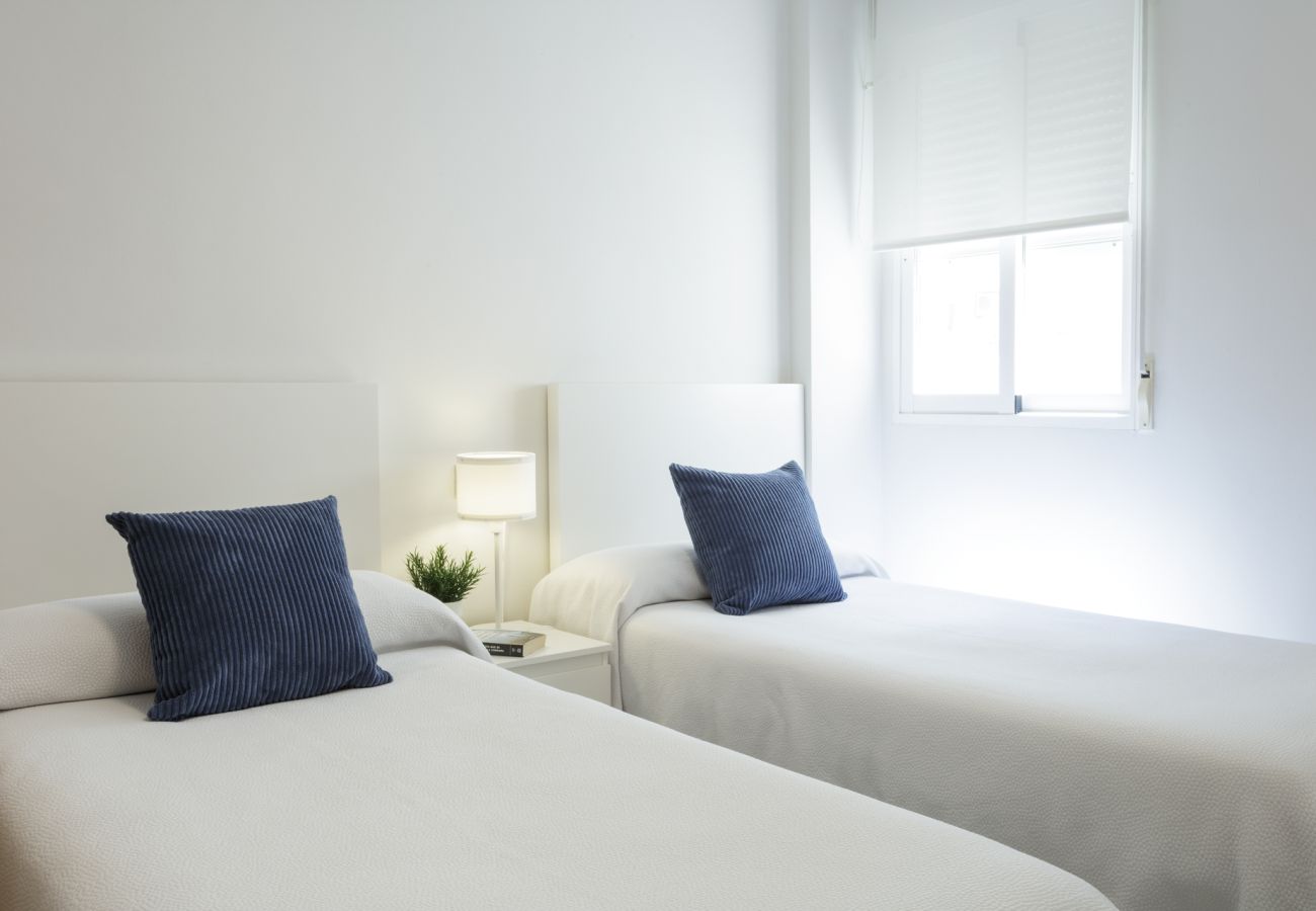 Apartamento en Playa de Gandía - 44. AG AIGUABLAVA 5-3