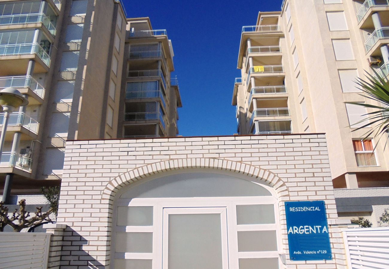 Edificio Argenta en Playa Norte de Peñíscola