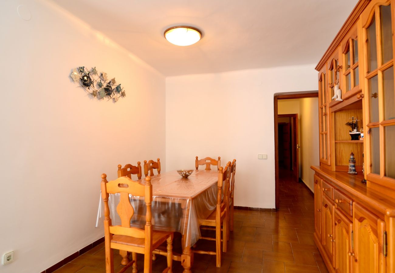 Apartamento en L'Escala - PUIG SUREDA 13 1-C