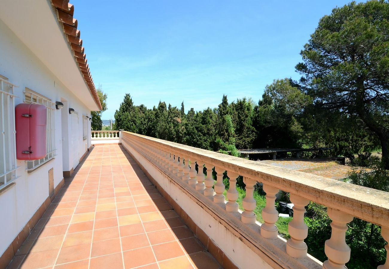 Hotel en Torroella de Montgri - HOSTAL LA GOLA  2