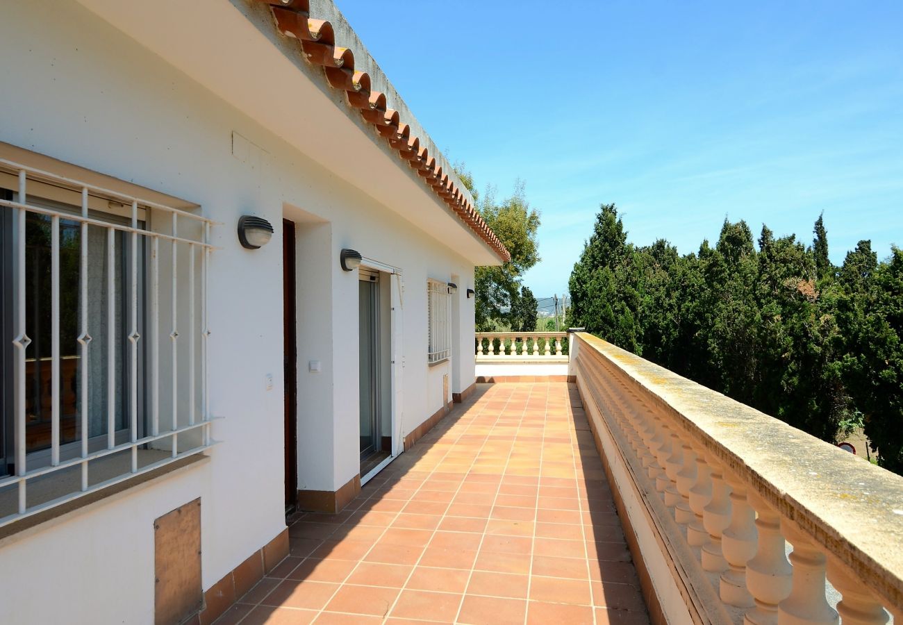 Hotel en Torroella de Montgri - HOSTAL LA GOLA  2