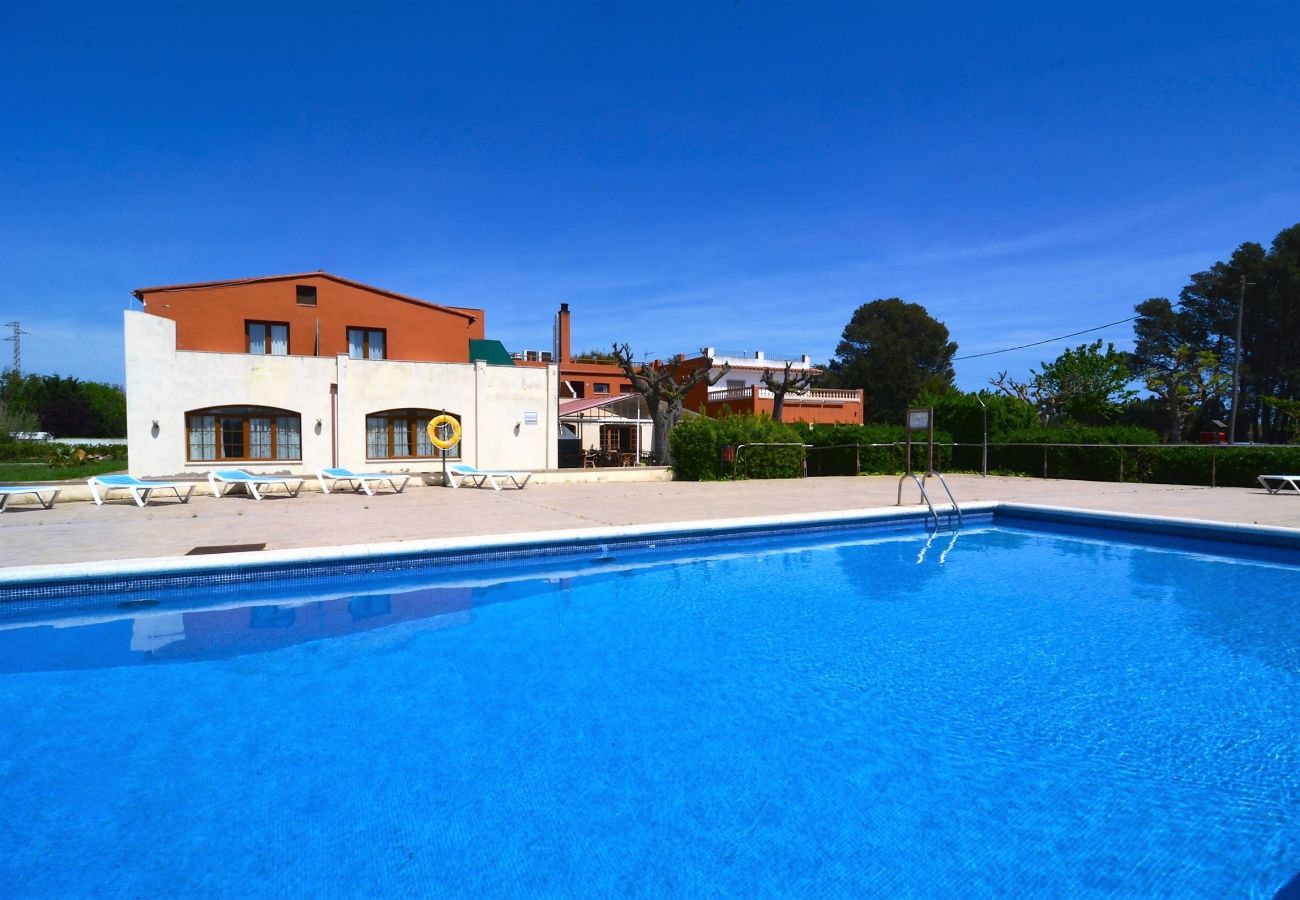 Hotel en Torroella de Montgri - HOSTAL LA GOLA  2