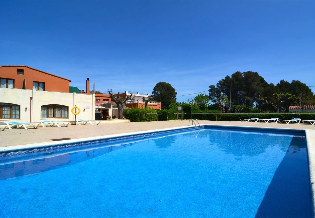 Hotel en Torroella de Montgri - HOSTAL LA GOLA  2