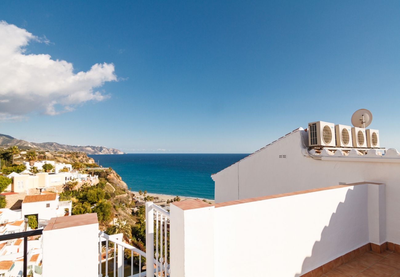 Apartamento en Nerja - Capistrano Playa 703 by Casasol