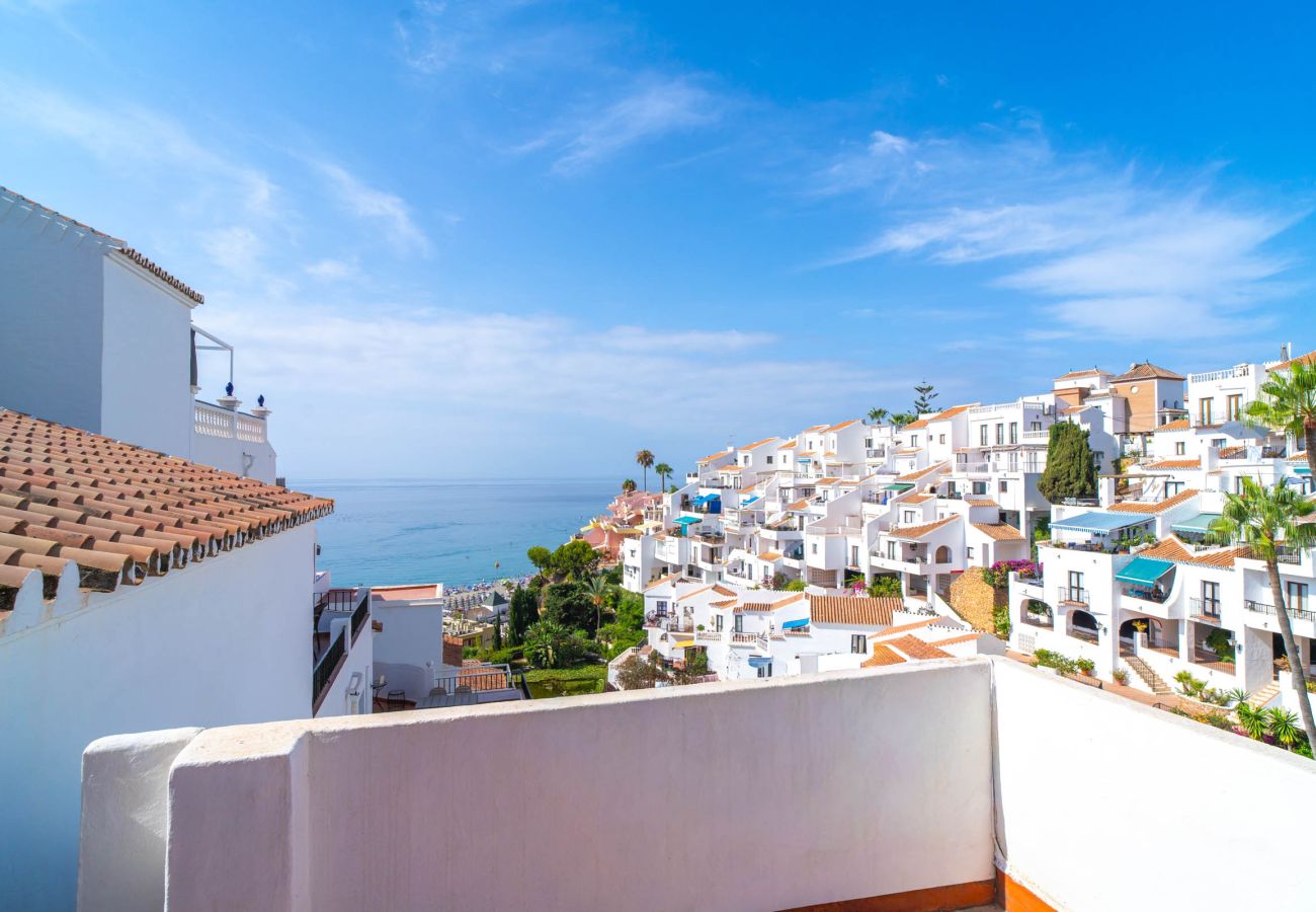 Apartamento en Nerja - Capistrano Playa 803 by Casasol