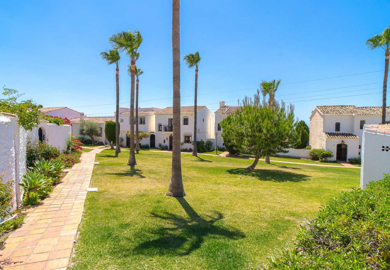 Apartamento en Nerja - Los Naranjos 11B Capistrano Village by Casasol