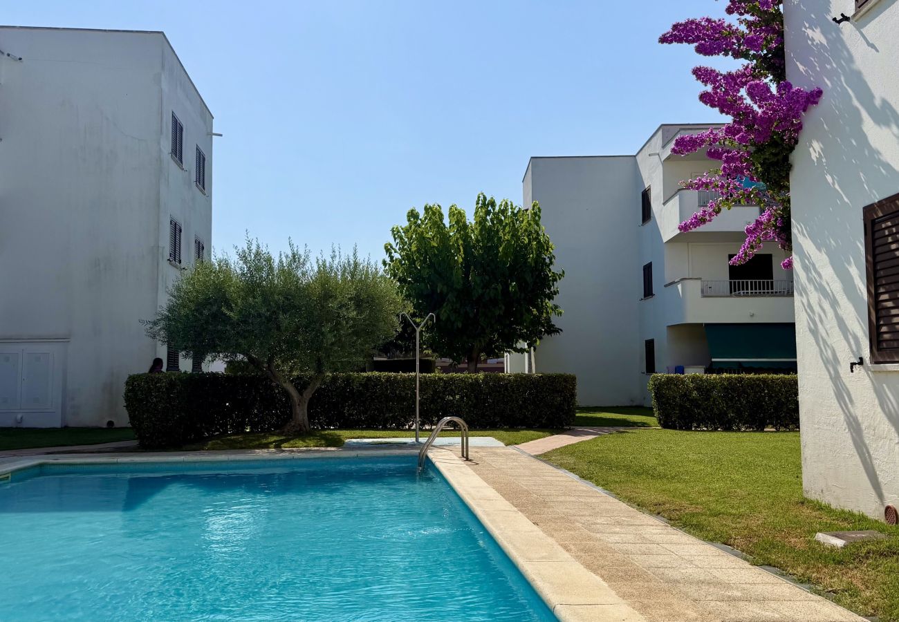 Apartamento en L'Escala - CALA MONTGO 15 AC