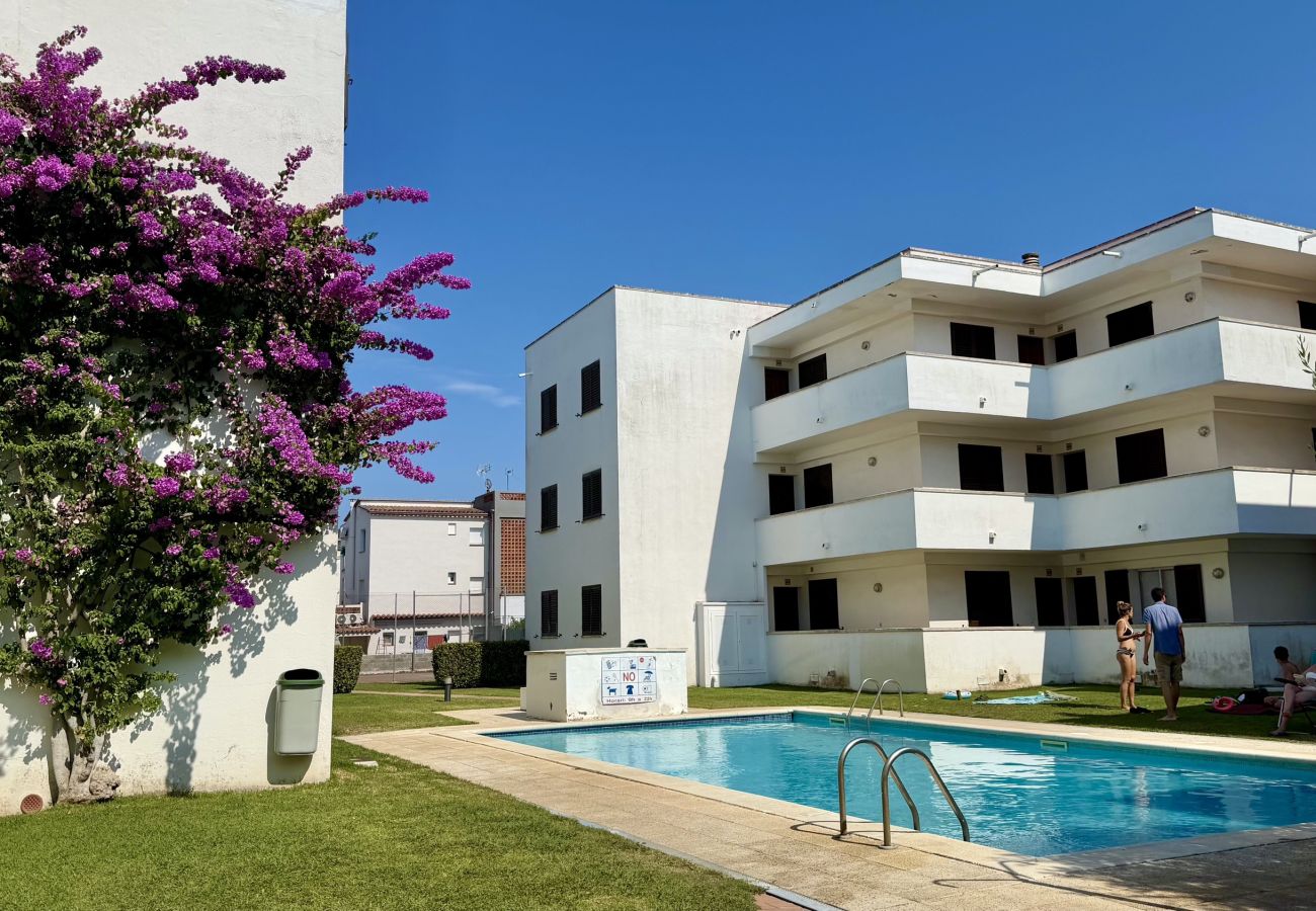 Apartamento en L'Escala - CALA MONTGO 15 AC