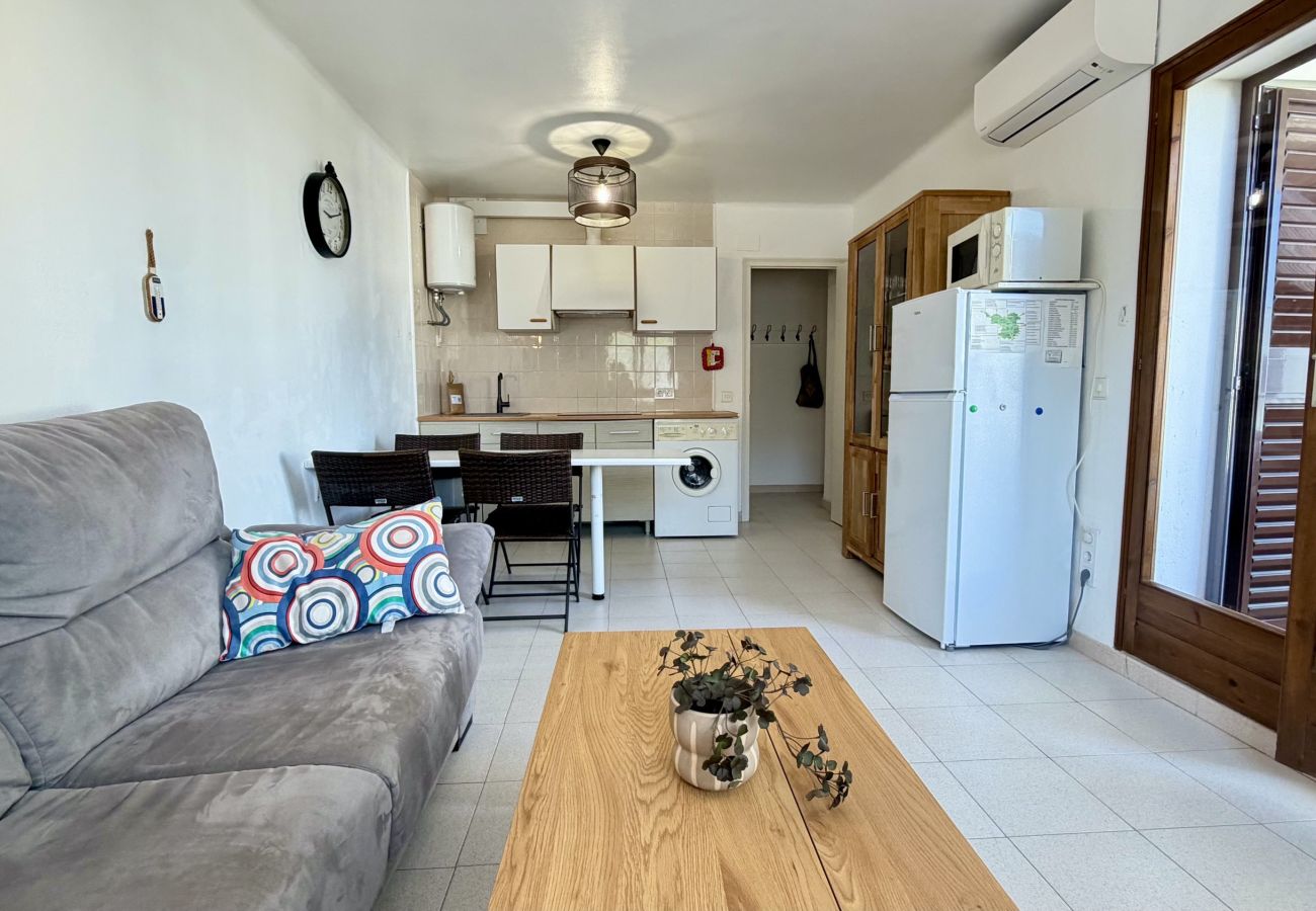 Apartamento en L'Escala - CALA MONTGO 15 AC