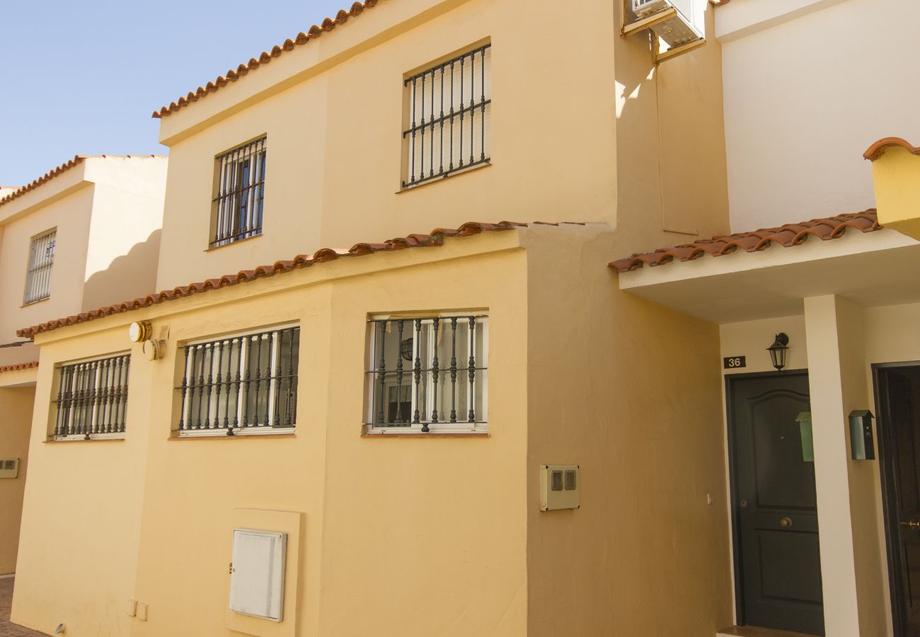 Casa en Chiclana de la Frontera - R047 Resid. La balconera 36