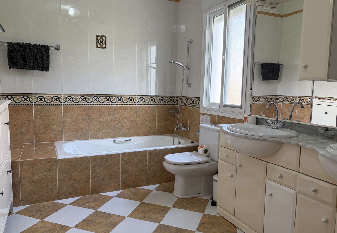 Apartamento en Nerja - Villa Sandra Top Floor Escape by Casasol