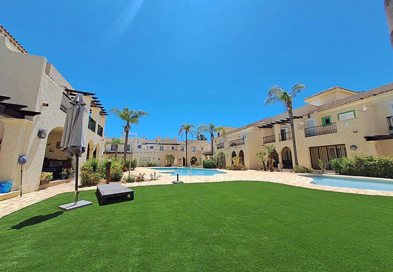 Casa adosada en Vera playa - Las Casitas 45