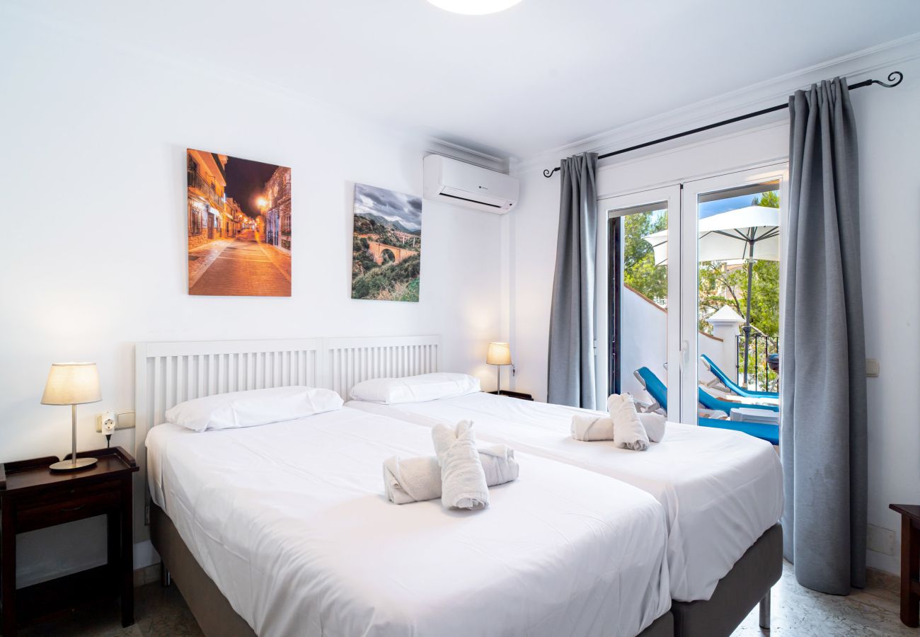 Villa en Nerja - Aljamar 6 Burriana Beach by Casasol