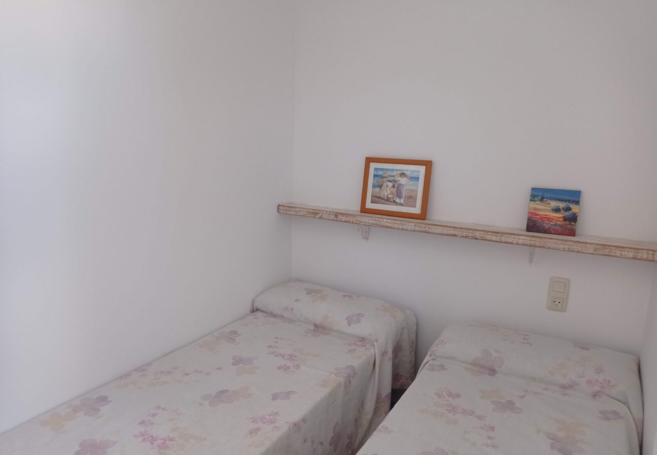 Apartamento en Xeraco Playa - Deltamar R.C. 64