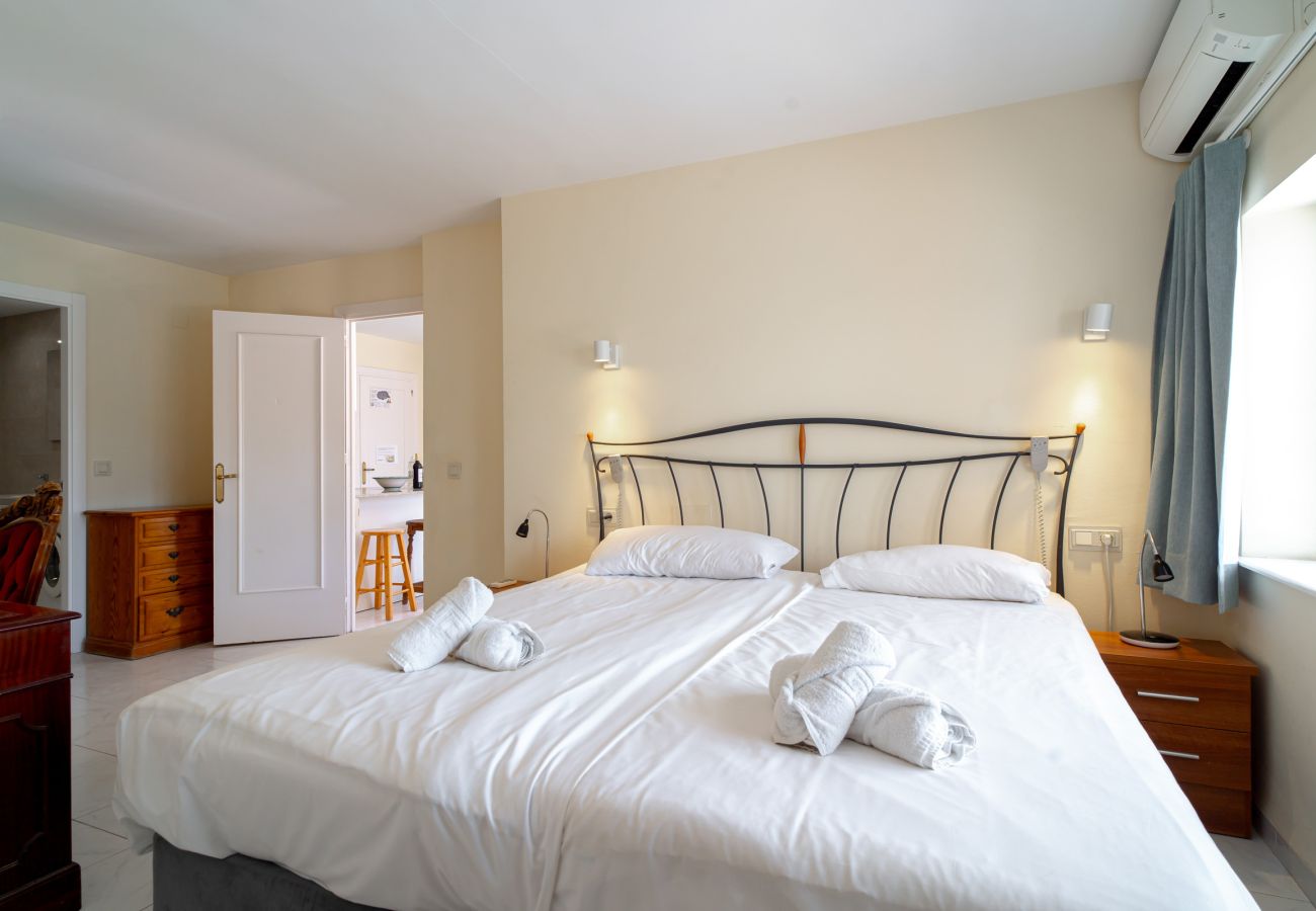 Apartamento en Nerja - Chimenea 15 Private Pool and Parking by Casasol