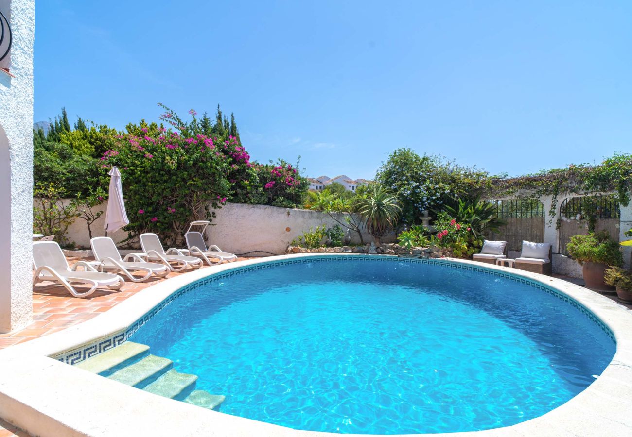 Apartamento en Nerja - Chimenea 15 Private Pool and Parking by Casasol