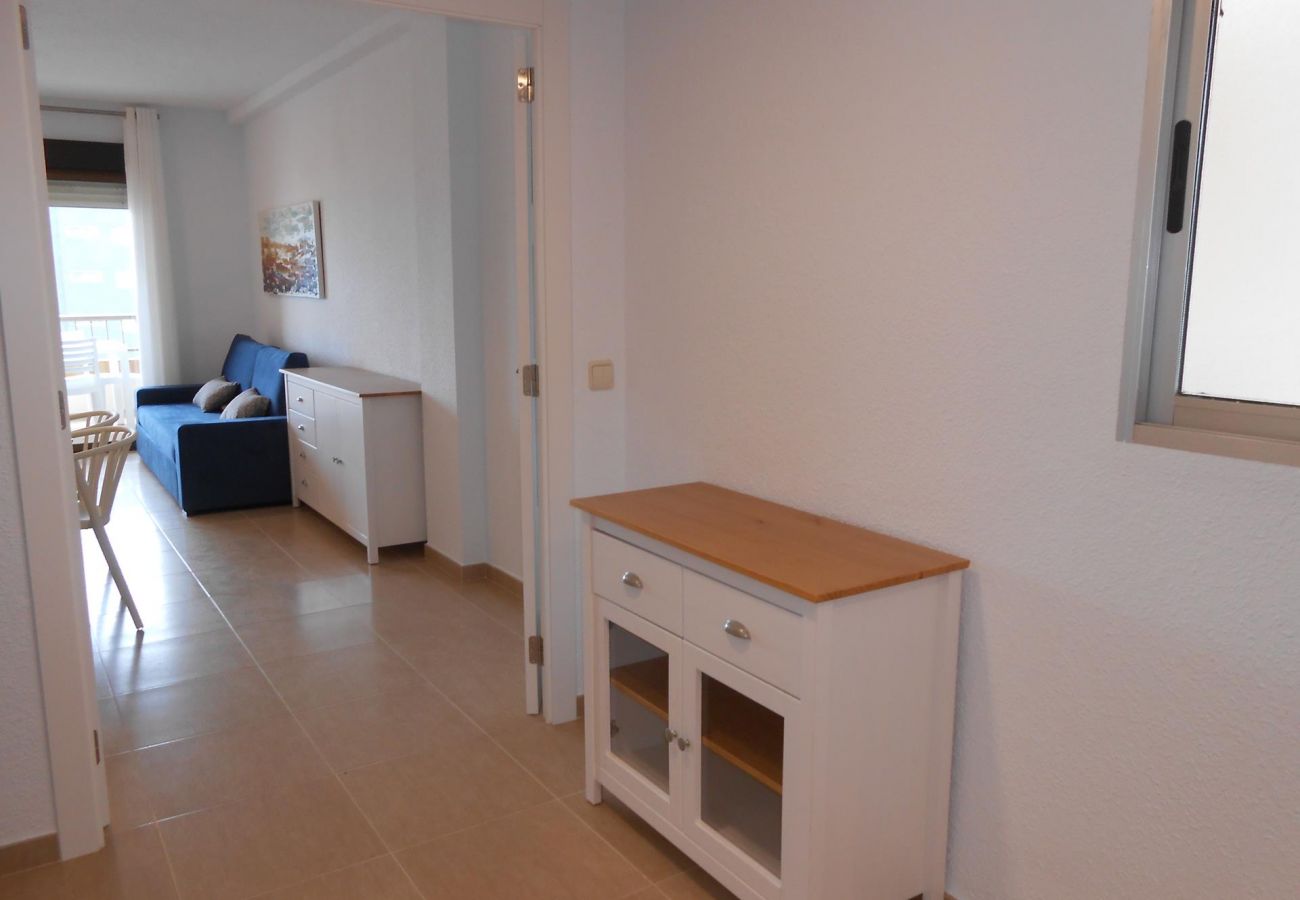 apartamento Albatros, amplio, primera línea, familiar, niños, playa