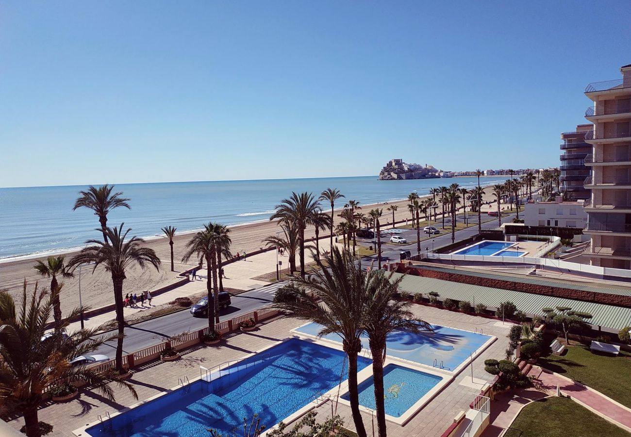 vistas al mar, castillo, playa, vacaciones, familia, niños, excelente situación