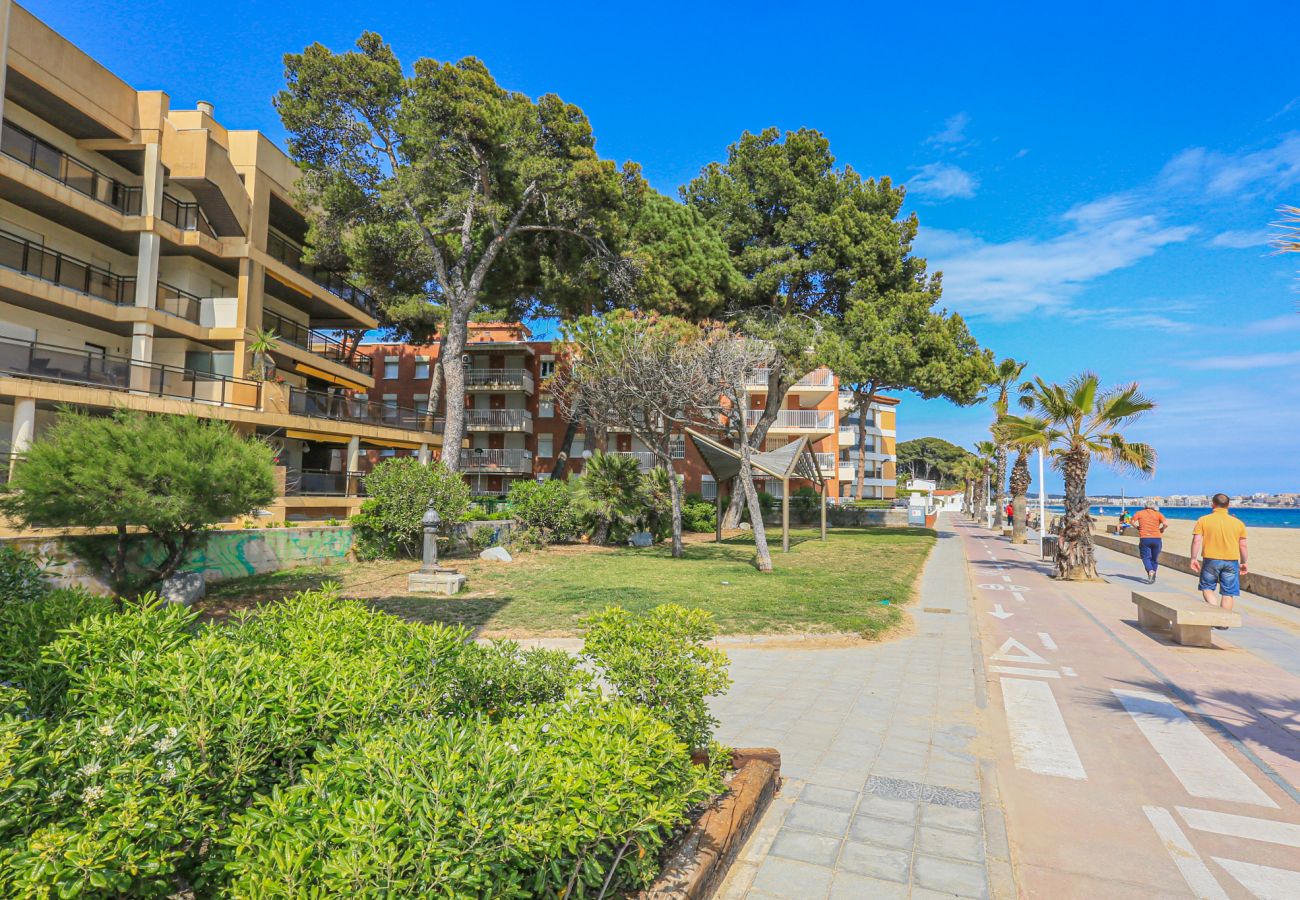 Apartamento en Cambrils - TXINGUDI  3 2