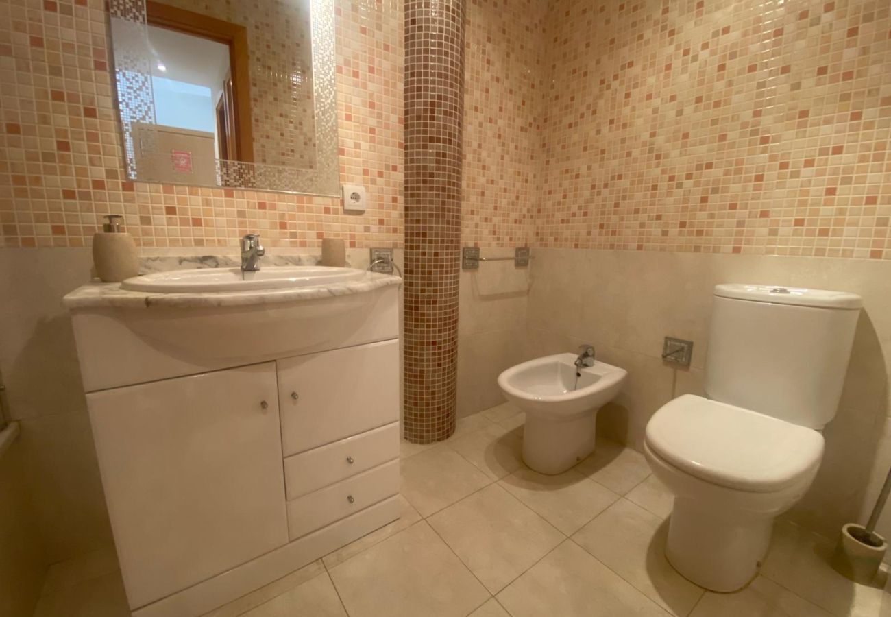 Apartamento en Xeraco Playa - 4.Delfines III bl.IV esc.2 1º pta.4