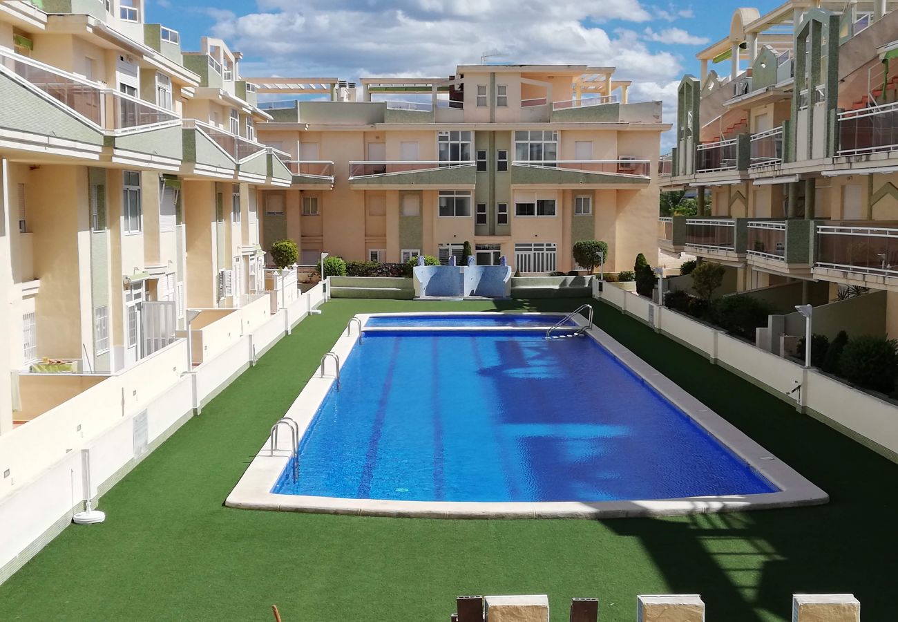 Apartamento en Xeraco Playa - Delfines III bl.IV esc.3 2º pta.6 ático
