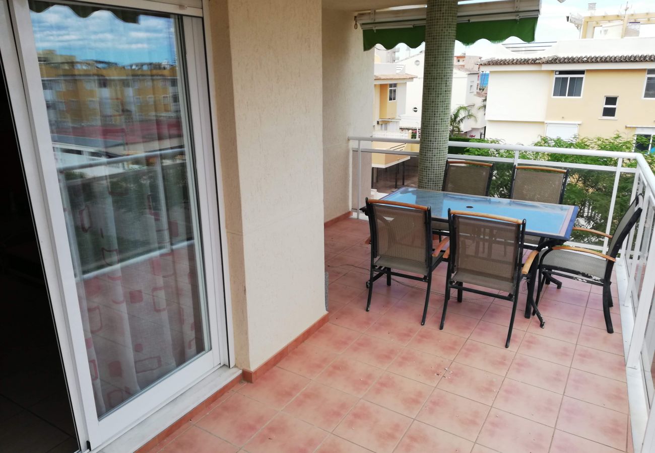 Apartamento en Xeraco Playa - Delfines III bl.IV esc.3 2º pta.6 ático