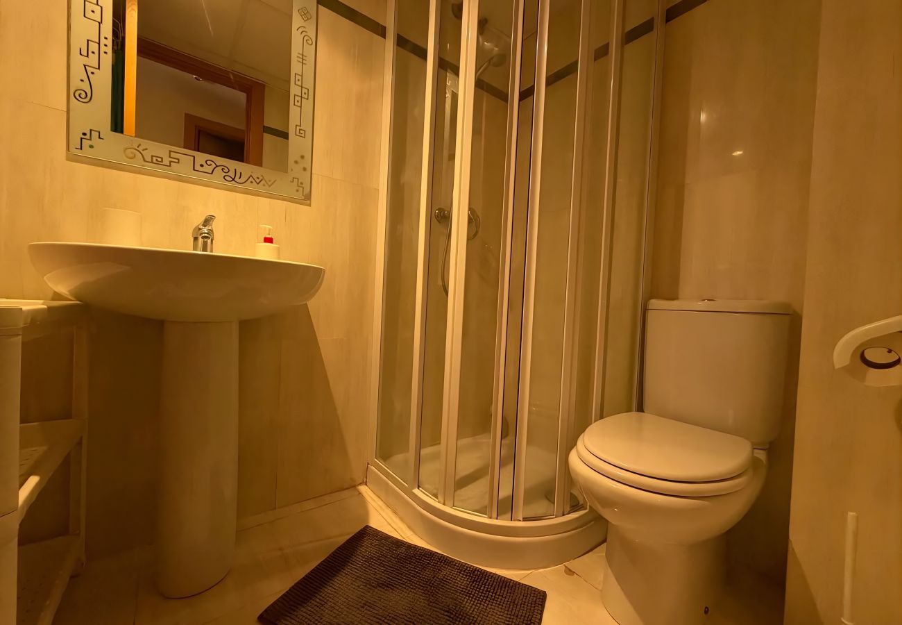 Apartamento en Xeraco Playa - Delfines III bl.IV esc.3 2º pta.6 ático