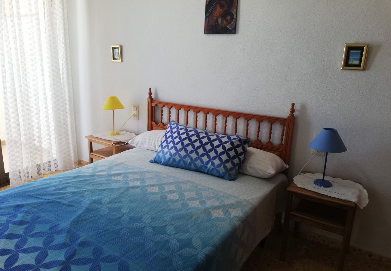 Apartamento en Xeraco Playa - 4.Xeracsol III esc.ext. 2º pta.2ª (Garaje 18)