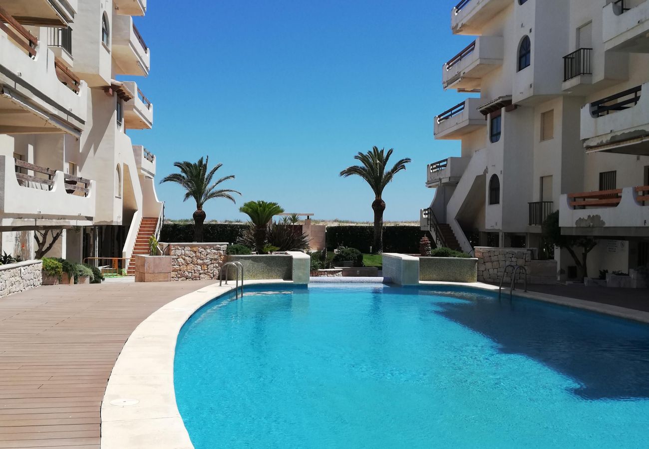 Apartamento en Xeraco Playa - 4.Xeracsol III esc.ext. 2º pta.2ª (Garaje 18)