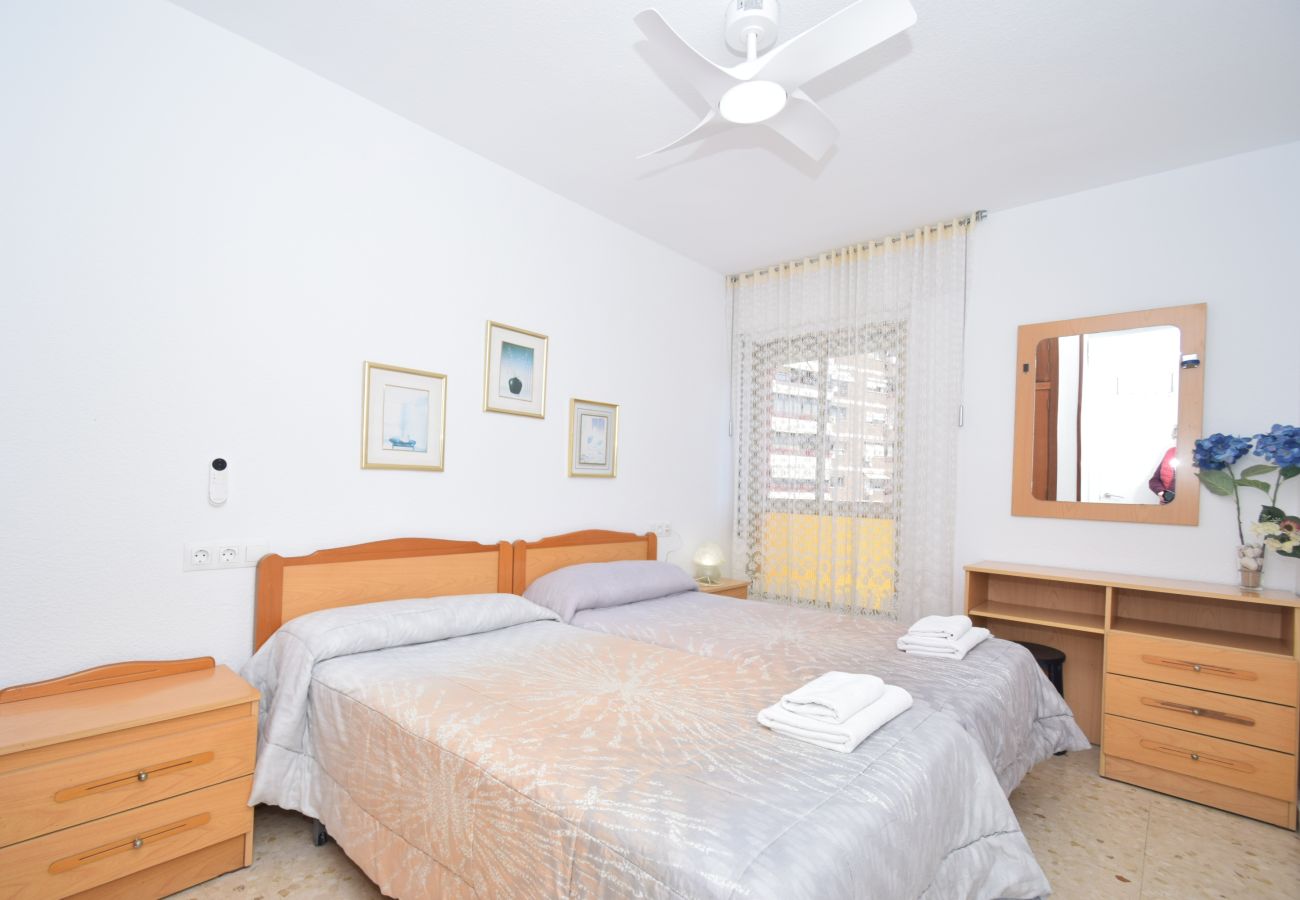 Apartamento en Benidorm - ADELFAS 10D