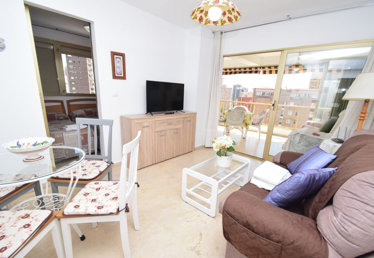 Apartamento en Benidorm - ADELFAS 10D