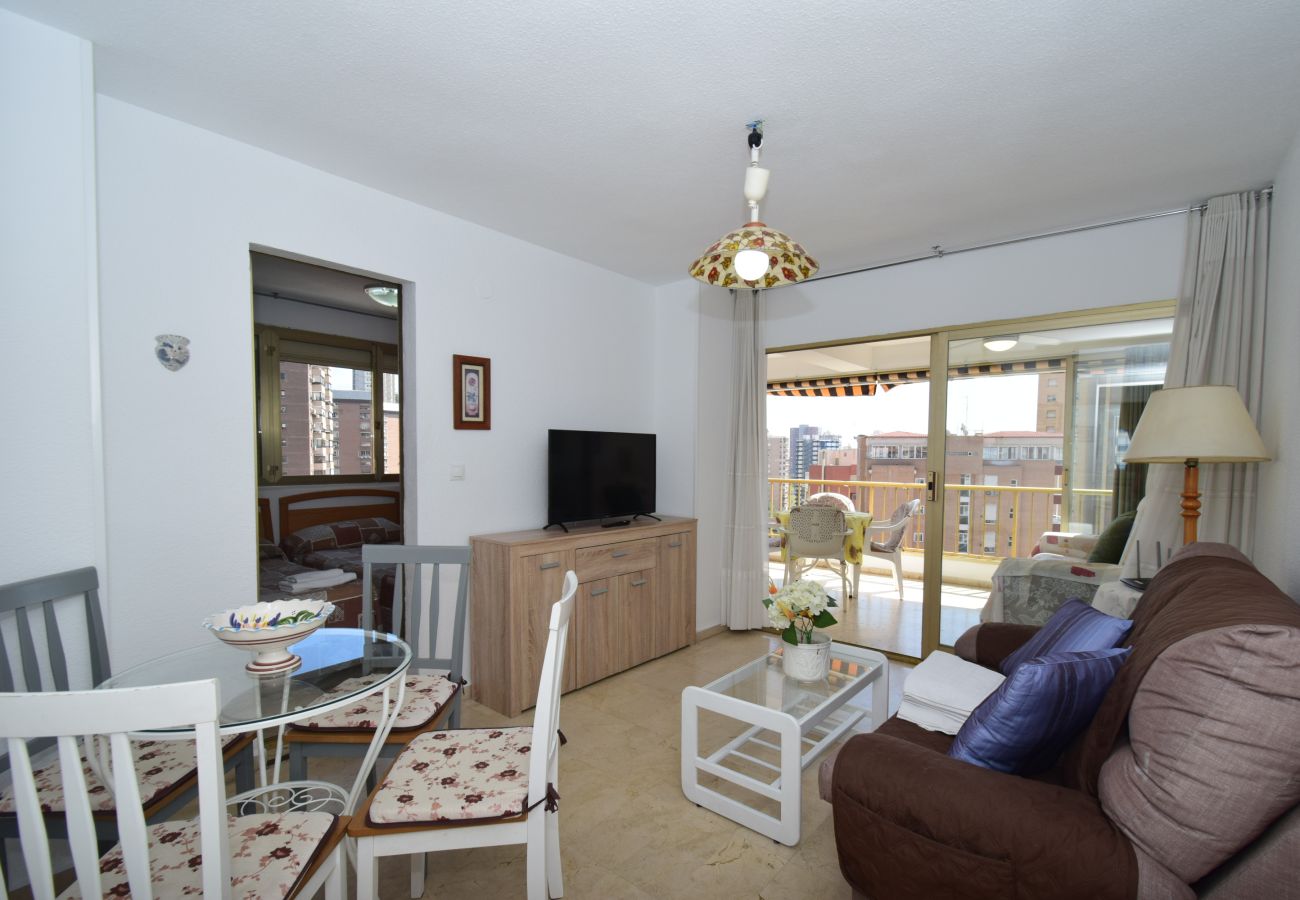 Apartamento en Benidorm - ADELFAS 10D