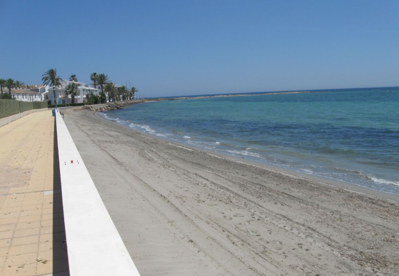 Apartamento en La Manga del Mar Menor - Aldeas Taray 002 Admer