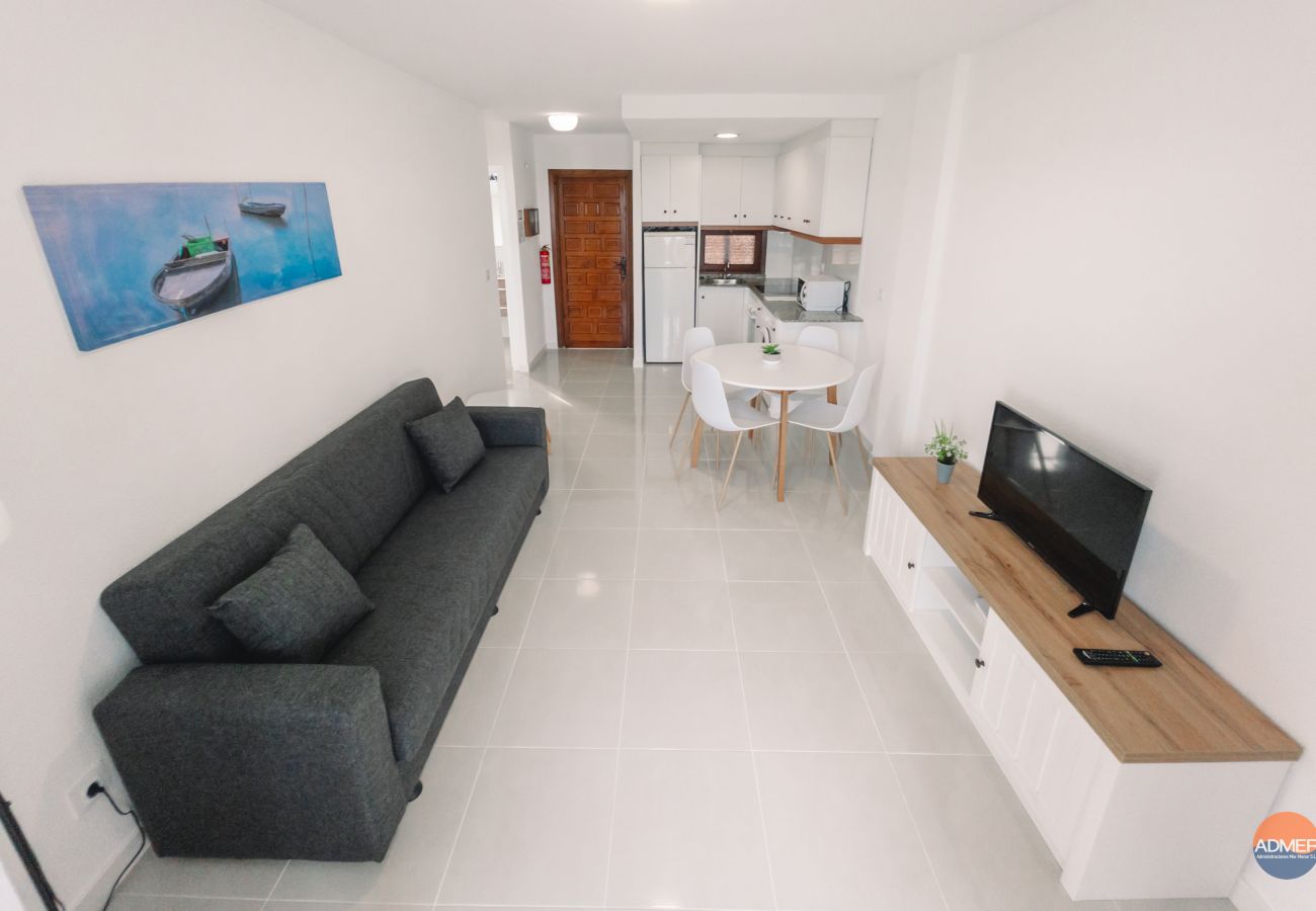 Apartamento en La Manga del Mar Menor - Aldeas Taray 002 Admer