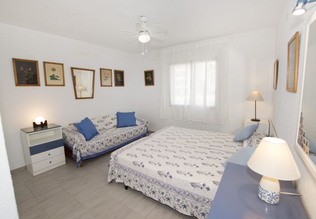 Apartamento en Calpe - A74 EDIFICIO RIO 1º PTA 1